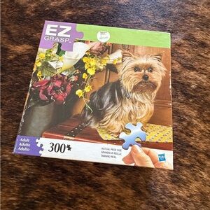 EZ GRASP Hasbro puzzle 300-Piece Yorkie dog age 10 +